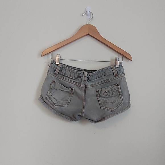 Mini Shorts - Picture 3 of 12